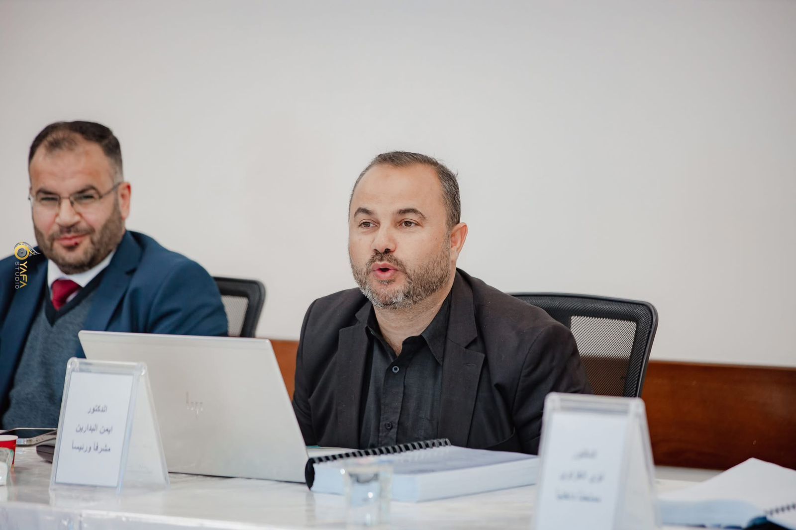 موقع الدكتور ايمن البدارين الرسمي - aymanbadarin.com | الدكتور ايمن البدارين بعد مناقشة رسالة الشروط الجعلية المعاصرة في عقد الزواج