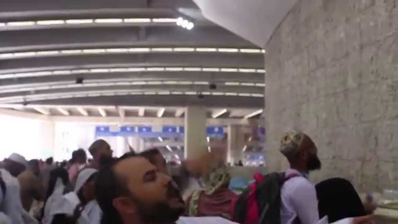 ثامنا رجمي الجمرات الثلاث أيام التشريق والدعاء عند جمرة العقبة للدك...